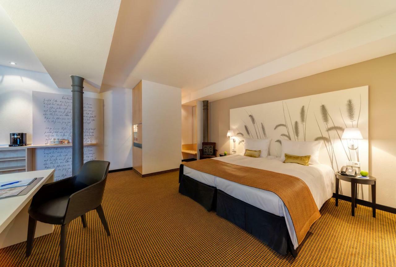 Nestor Hotel Stuttgart-Ludwigsburg Buitenkant foto