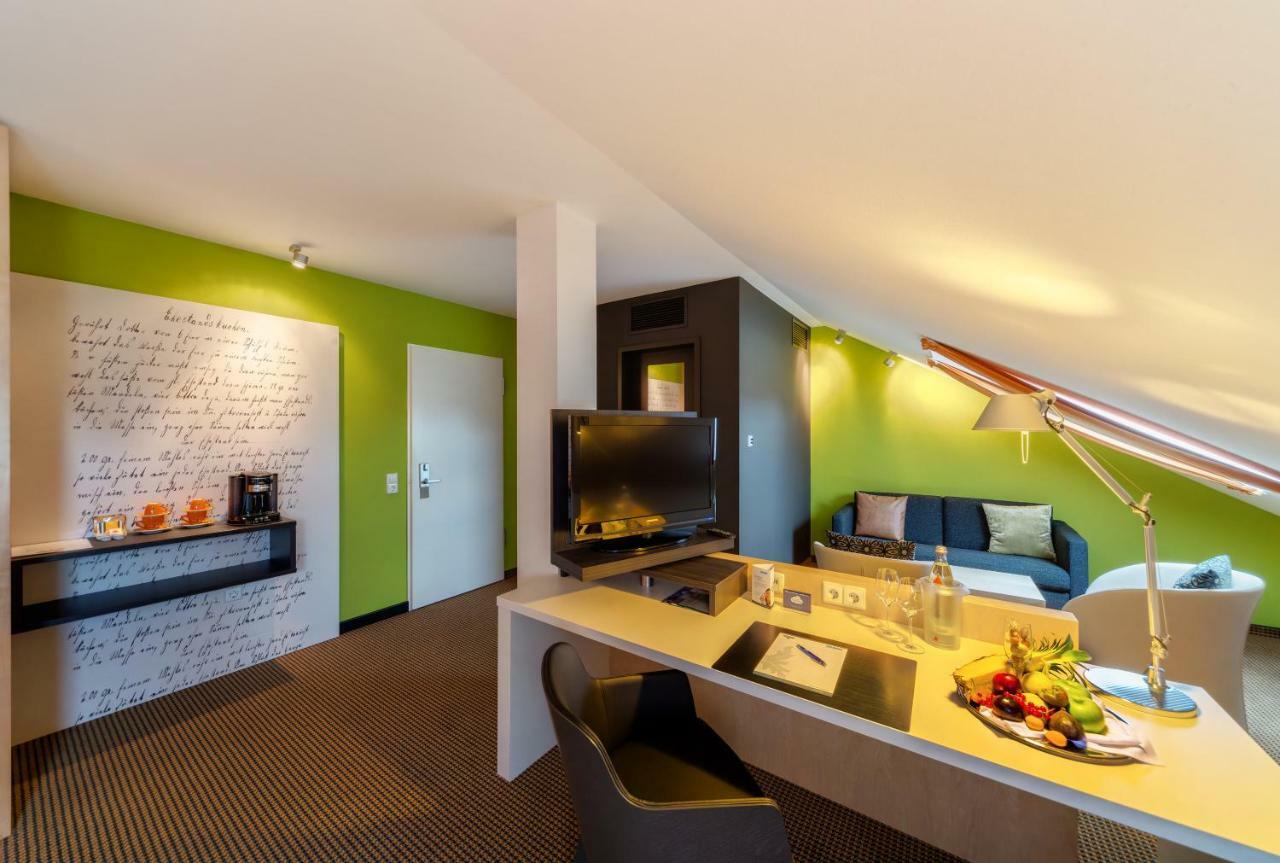 Nestor Hotel Stuttgart-Ludwigsburg Buitenkant foto