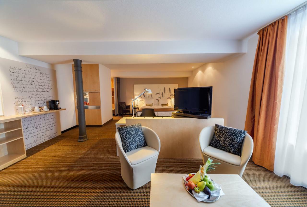 Nestor Hotel Stuttgart-Ludwigsburg Buitenkant foto